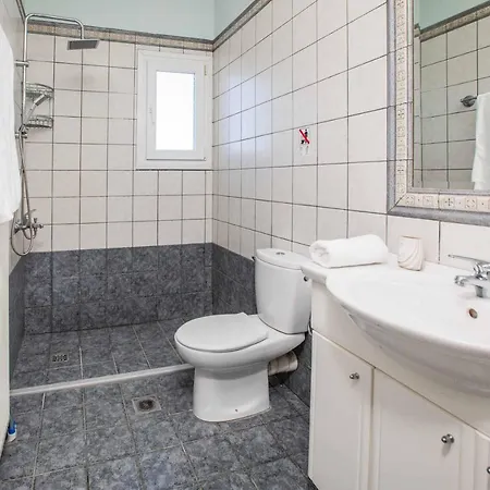 Villa Tramonto Minies *